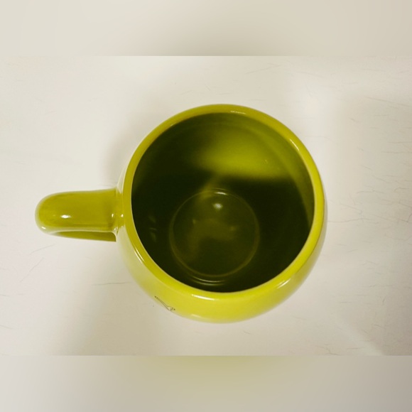 Dr Seuss The GRINCH
Green Grinch Face Naughty & Nice 18 Ounce Mug - Picture 6 of 7